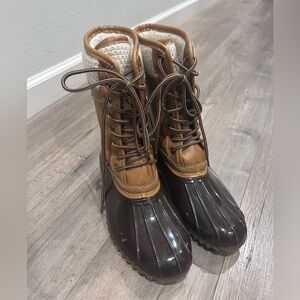 Women's Brown and Tan Lace-Up Boots